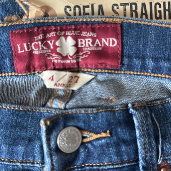 NWT Lucky Brand Sophia Straight leg Blue Jeans size 4/27 - Picture 2 of 5